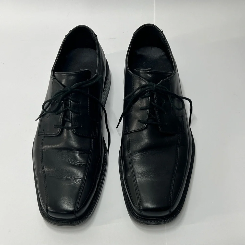 ROCKPORT Men’s Size 9 Black Lace Up Dress Shoe